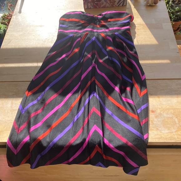 Strapless dress - Picture 1 of 5